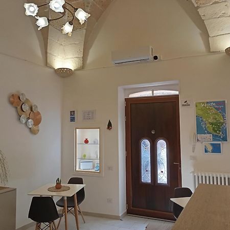 Samele Bed And Breakfast Lecce Bagian luar foto
