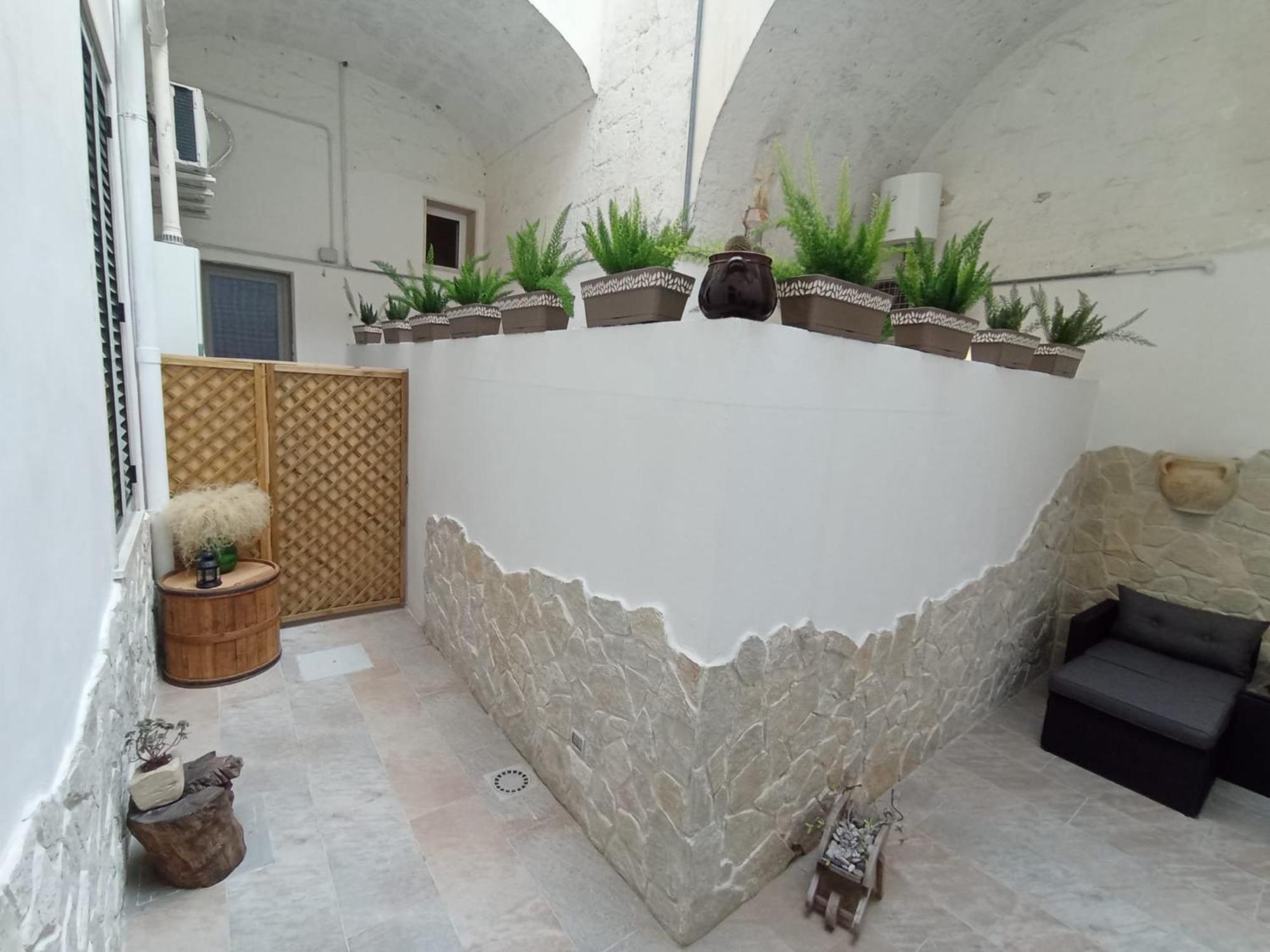 Samele Bed And Breakfast Lecce Bagian luar foto