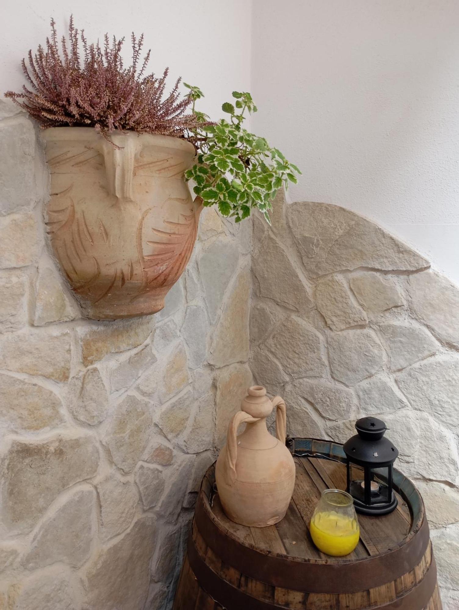 Samele Bed And Breakfast Lecce Bagian luar foto